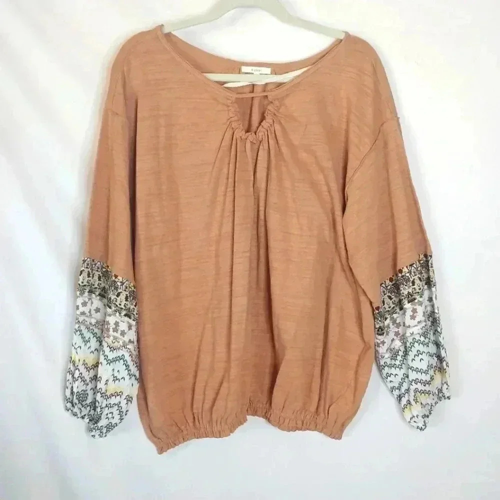 Easel Boho Oversized Top, Size M